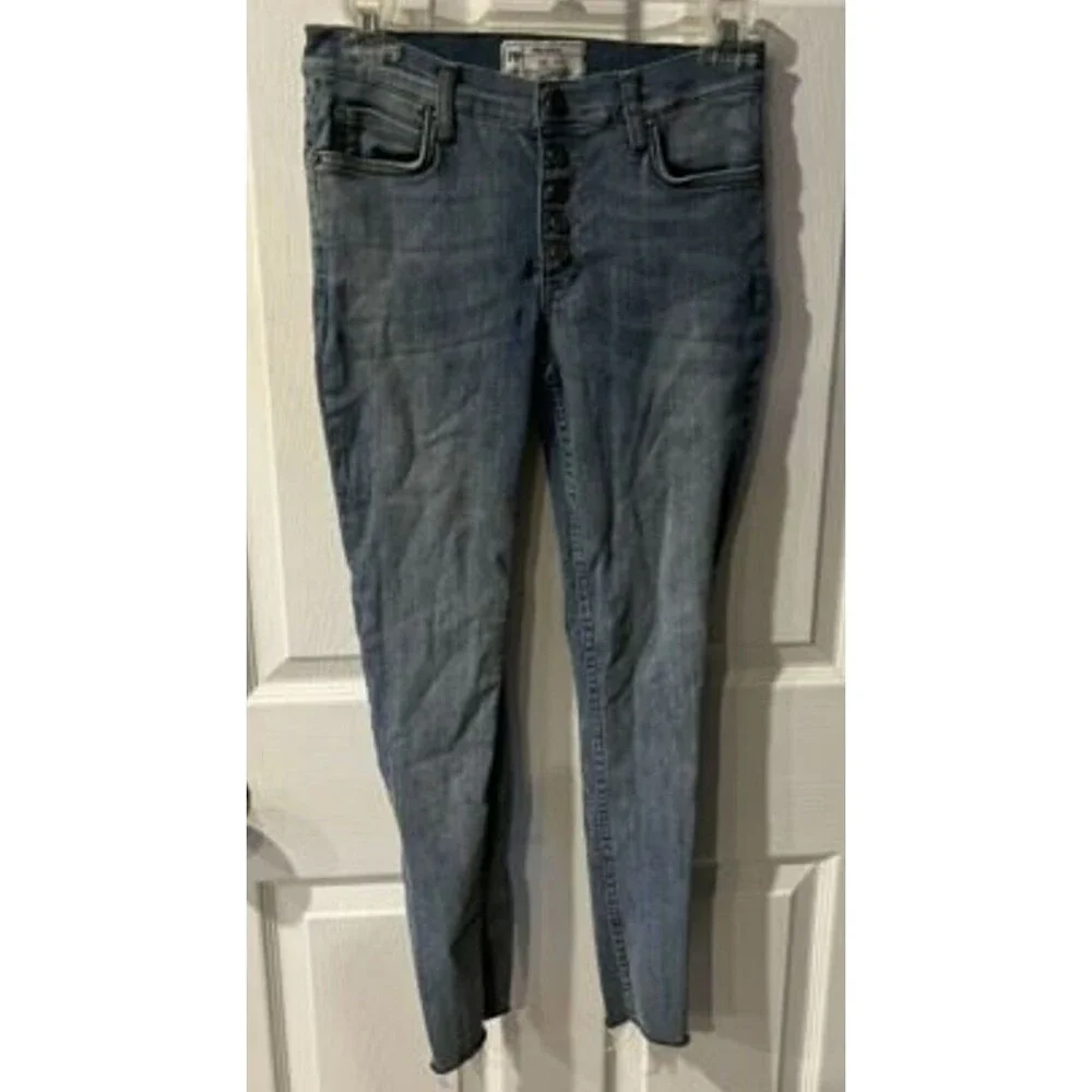 Free People Reagan Button Fly Womens Size 27 Skinny Ankle Jeans Raw hem